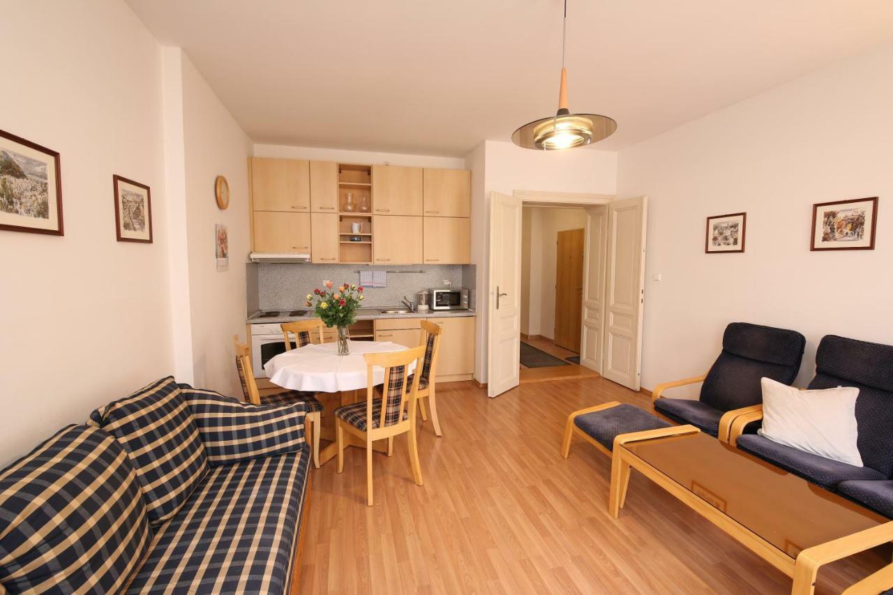 Apartman Ondrejska Karlsbad Eksteriør billede